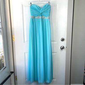 David’s Bridal City Triangles Long Maxi Dress Aqua with Sparkles Size 9